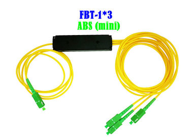 Jaringan Kecil Optik WDM 1 × 3 Konektor Serat SC APC ABS Keandalan Tinggi